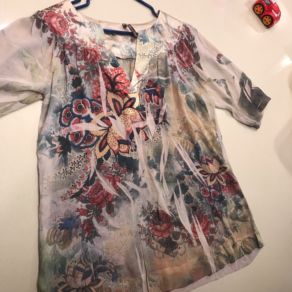 Sheer top